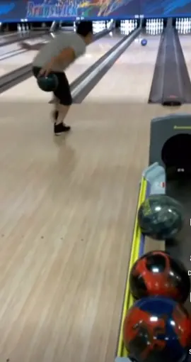 #bowling #bowlingtiktok #lol #fy #fyp