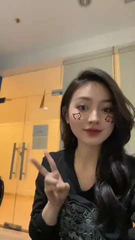 Sumpah iseng aja …. Rambut baru untuk judul baru… tebak apa coba?