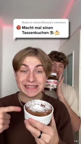 Hier eine neues Nutella Tassenkuchen Rezept🥰❤️ probiert das unbedingt aus!🔥 #nutella #tassenkuchen #einfacherezepte #snack #mikrowellenrezepte