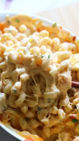 all day, all night #macandcheese #cheesepull #creamy #macaroniandcheese #foodoftiktok