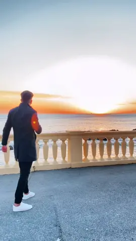 Fiz esse vídeo ensinando como fazer a Trend da #flecha no #sol. Gostou? Ent manda aq nos comentários qual o próximo vídeo q vcs querem que eu ensine.