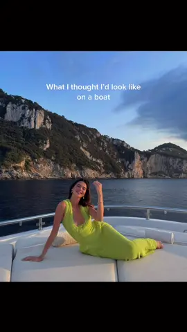 How do people look good on boats