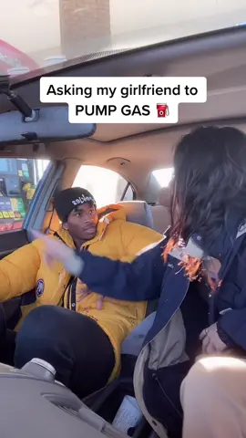 😂 he was so scared #fyp #foryoupage #trending #viral #couple @emilylou.xoxo @officialkiddae