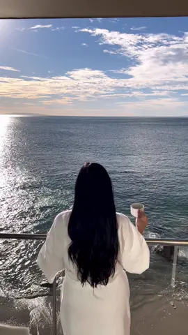 Can you imagine waking up to this? 🤍#malibu #malibubeach #california #traveltiktok #travel