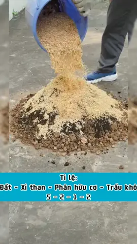 Trộn giá thể đất trồng cây #phanbonnpkdinhvu #phanbonvoco #thucphamsach