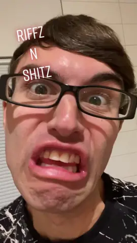 RIFFZ N SHITZ