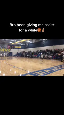 My PG🏀 @8.keenan #DealGuesser #southcarolina #viral #864 #LevisMusicProject