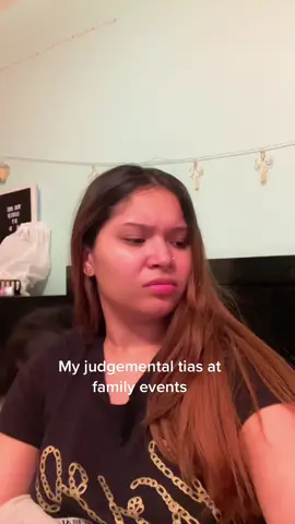 And they always hit you with the “Hmmmm” at the end 🤣🤣 #DealGuesser #tias #youngmom #fyp #xyzcba