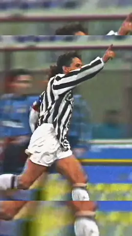 Roberto Baggio🧐🤍🖤#baggio #juventus #futbol