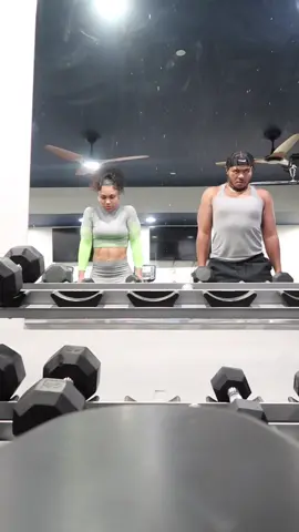 Upper Body Killer Workout 💪 #upperbodyworkout #armday #pullday #dumbellworkout #partnerworkout #motivation