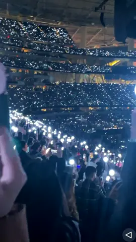 Day2 Army bomb wave😢💜One day I too will be in this ocean😭💜#bts #btsbdarmy #foryou #fyp #ptd_on_stage_la #btsconcert2021