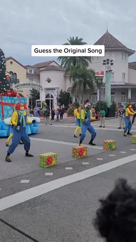 Guess the Original Song??!! 👀👀 #univeralestudios #universalorlando #christmasparade #christmastiktok #christmasmusic #contest #disneyworld