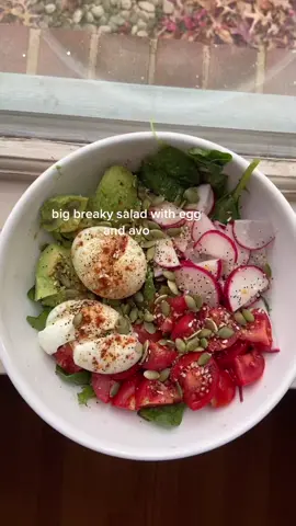 #wieiad when i’m feeling not so hungry and really want to focus on eating yummy whole foods to nourish! #healthyrecipe #plantbased #thatgirl #healthyc