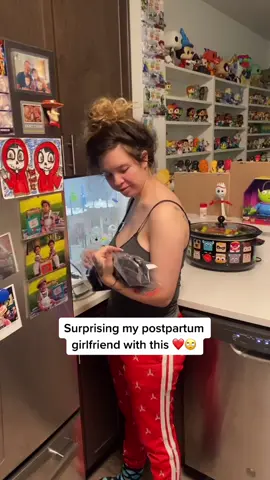 She’s cute 🥺❤️ @maryroseliven #livenfamily #maryroseliven #liven #couple #postpartum