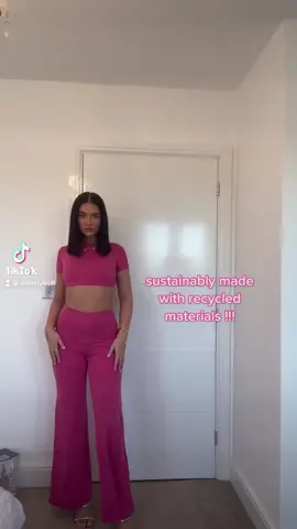 @edgyjayd_ new out out collection is live!! Go check it out🥰🍑✨💖 AD