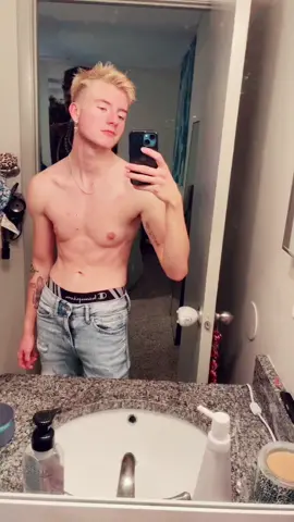 I’m just going to leave this here! #AmazonMusicJingleBellTok #MunchiesWithTubi #ftm #trans #trend