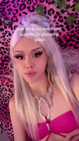 the la girl tinted lip plumper is my fav in da world <3