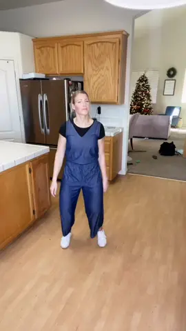#momdance #kitchendance #feelgoodvibe #happydance