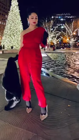Is Beginning to look like #christmas 💋 #christmaslights #thenuriarose #christmasoutfit #lookbook #styletips #redjumpsuit #dctiktok #OOTD #pyfツ