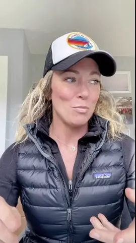 Women in news! Former CNN Anchor urges the company to consider putting a female anchor in Chris Cuomo’s show spot #cnnnews #chriscuomo #womeninnews #femalenewsanchors #cnn