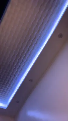 صباحووووووو منو صبح بوجهي اشبعه بوسات😂
