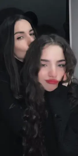 моя мама любит милохина😁