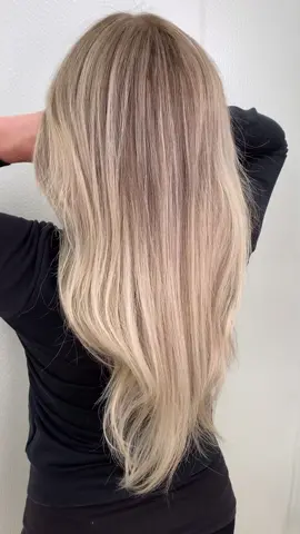 #ShareTheMagic #PawlidayPics #nycblonde #nychairstylist #nychairsalon #nychaircolorist #nyconurhair