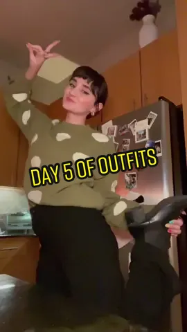 day 5/30 days of outfits 🤍 off to din din #size6fashion