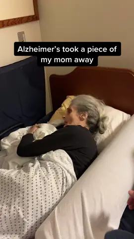 #mom #alzheimer #alzheimers #memoryloss #nursinghome #hospice #heartbroken #iloveyou #findacure #alzheimersawareness #awareness #shesmyeverything #awe #handholding #memories #family