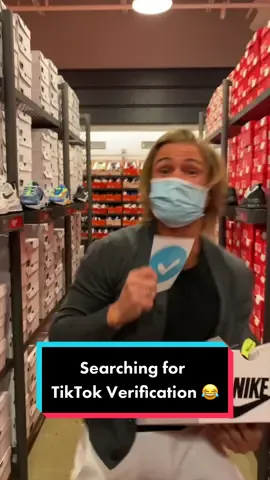 I found it! 😂 #verified #tiktokers #nike #skit #public #waitforit