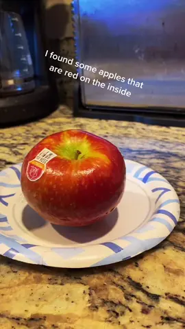 How crazy are these red-fleshed apples?! #apples #fruit #exotic