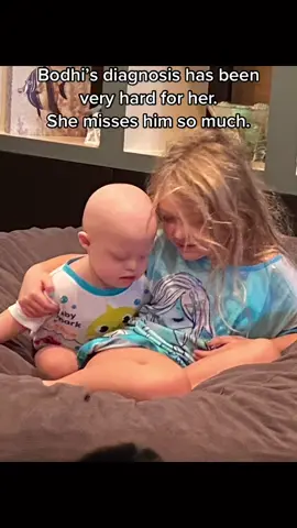 Best friends. #CustomersMostLoved #AEHolidayForever #DoTheJuJu #cancersucks🎗