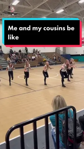 Can we talk about how homegirl in the middle was actually eating it up😩😭#fyp #viral #danceroutine #funny #akilelijah vid credit: @JOSHEAN