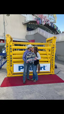 #greenscreen #greenscreenvideo #boyfriend #couple #Love #rodeo #western #lasvegas #nfr #JBLGreekOut #CustomersMostLoved #horsegirl #AEHolidayForever #fyp #ShareTheMagic #foryou #forzahorizon5go #xyzbca #barrelracer #animals #happyholidays #goals