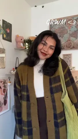 super quick ootd! I literally haven’t posted in awhile!! school is almost over so I have more free time now :) ily #SnowballFightAgainstHunger #JBLGreekOut #CustomersMostLoved #OOTD #browngirltiktok #falloutfit #browngirlfriendly #grwm