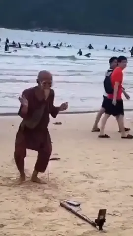 ayo mbah jogetin lagi🕺🕺 #fyp