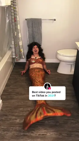 Answer @tiktok  thank you all for allowing me to reenact my favourite preteen drama all year 😭😂🧜🏼‍♀️ credit: @Amelia Carr #ornor #thecondensation #h2o #h2ojustaddwater #cleor #aussie