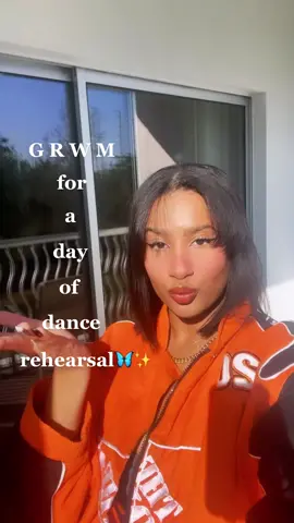 GRWM for a day of dance rehearsal🦋✨ link in bio to my @Curology essentials #CurologyPartner
