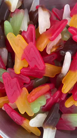Head over to our insta! #fyp #foryou #Foodie #viral #sweetsuk #thetreatplug #ukcandy #candy #pickandmix #uksweetshop #Scotland #halalcandy #americandy