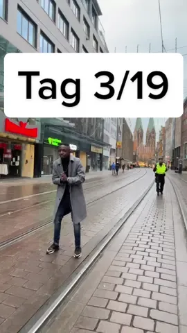 Nur noch 16 Tage 😬 und mache bei der Challenge mit 🕺❤️, denn es macht Spaß #bovann @khaby.lame