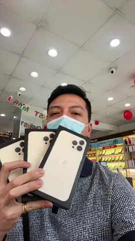 Đã không mua thì thôi, mua thì phải mua mấy cái 😂