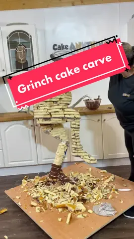 Lifesize Grinch cake back on track!! #laramason #cakeanything