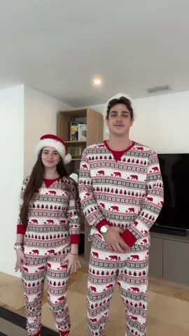 MERRY XMAS EVERYONE 🎅🏻❤️ #GEICOGiveHappy #christmas #merrychristmas #couples #couplegoals❤️