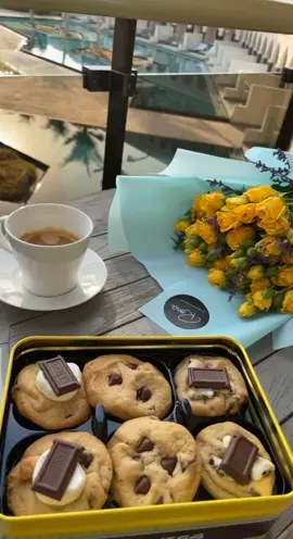 #explor#oman#flowers#cookies#coffee#tiktok#albustanpalace#ritzcarlton#morning#view#اكسبلور#قصر_البستان #your_coffee#زهور#عمان🇴🇲