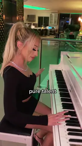 hire me for ur next event