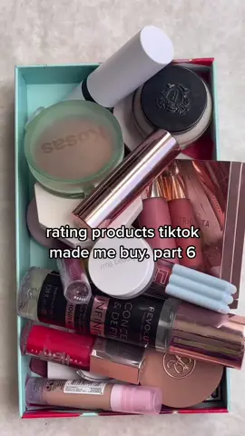 #MyPlayoffPicks #makeupreviews #makeuprating #tiktokmademebuy #makeupbymario #patricktablushpalette #glossier #rarebeauty