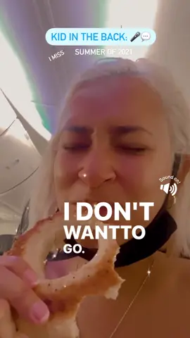 This kid was at least 14 yrs old... #screamingkid #childrens  #babiesonplanes #whatsworst #alaskaairlines✈️  #mmob #screaming #scaredofflying #seattle