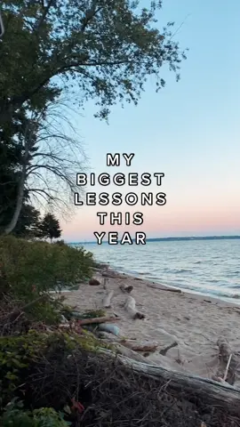 the biggest lesson is to live ur life for you. #yearrecap #2022 #2021 #lessons #fyp