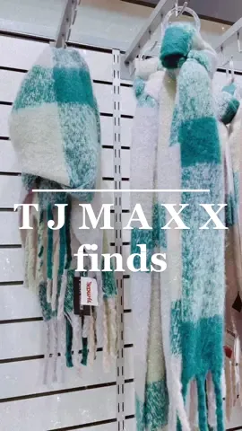 Run to tjmaxx for cute zara items and more🌈🦋🛼🎨 #tjmaxx #tjmaxxfinds #fyp #zara #zarafinds #fashion #style #preppy