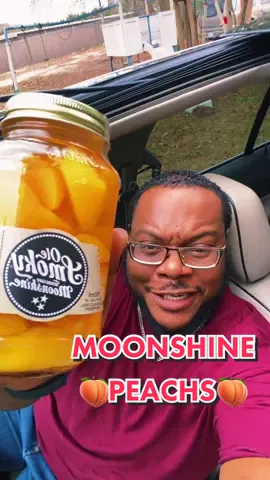 🍑 ITS ON NOW!!!! #Moonshine #Peaches #FirstTry #Lmao #Happy #drinks #Food #Eating